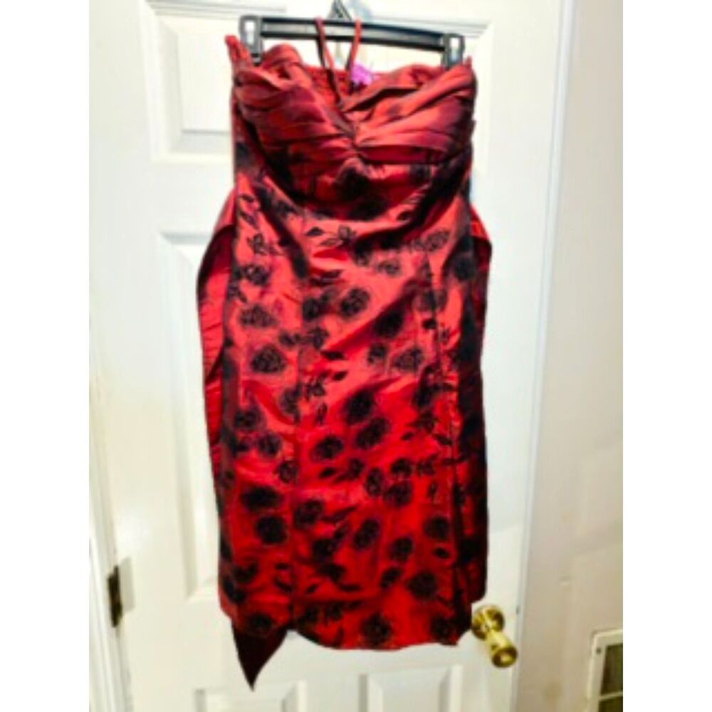 NWT Angel-Fashions Red with Black Rose Detailing Cocktail Dress Size Lg